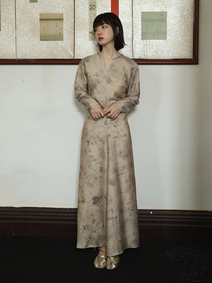 V-neck Long-sleeved Printing And Dyeing Dress