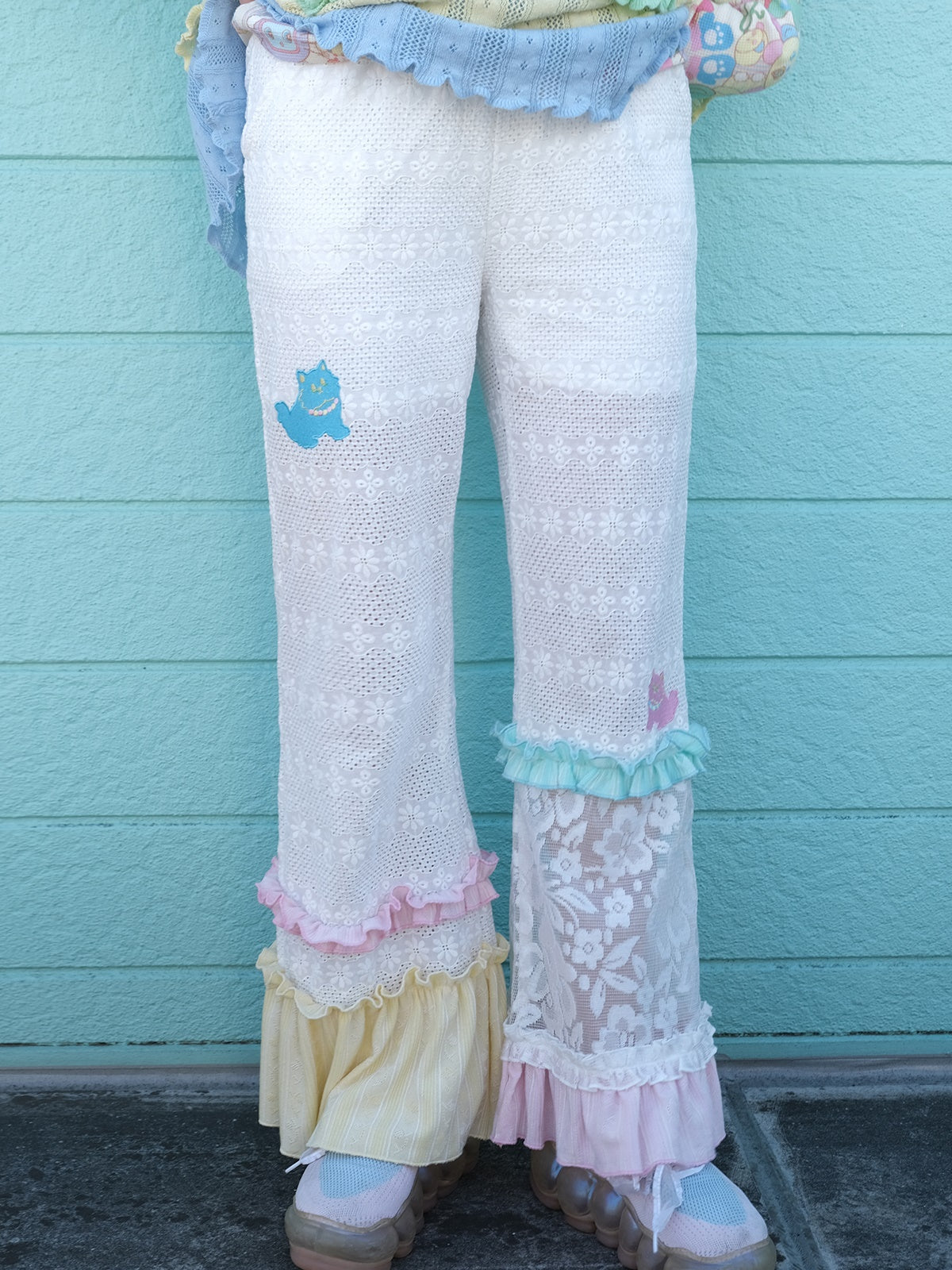 Contrasting Color Lace Embroidery Splicing Flared Pants