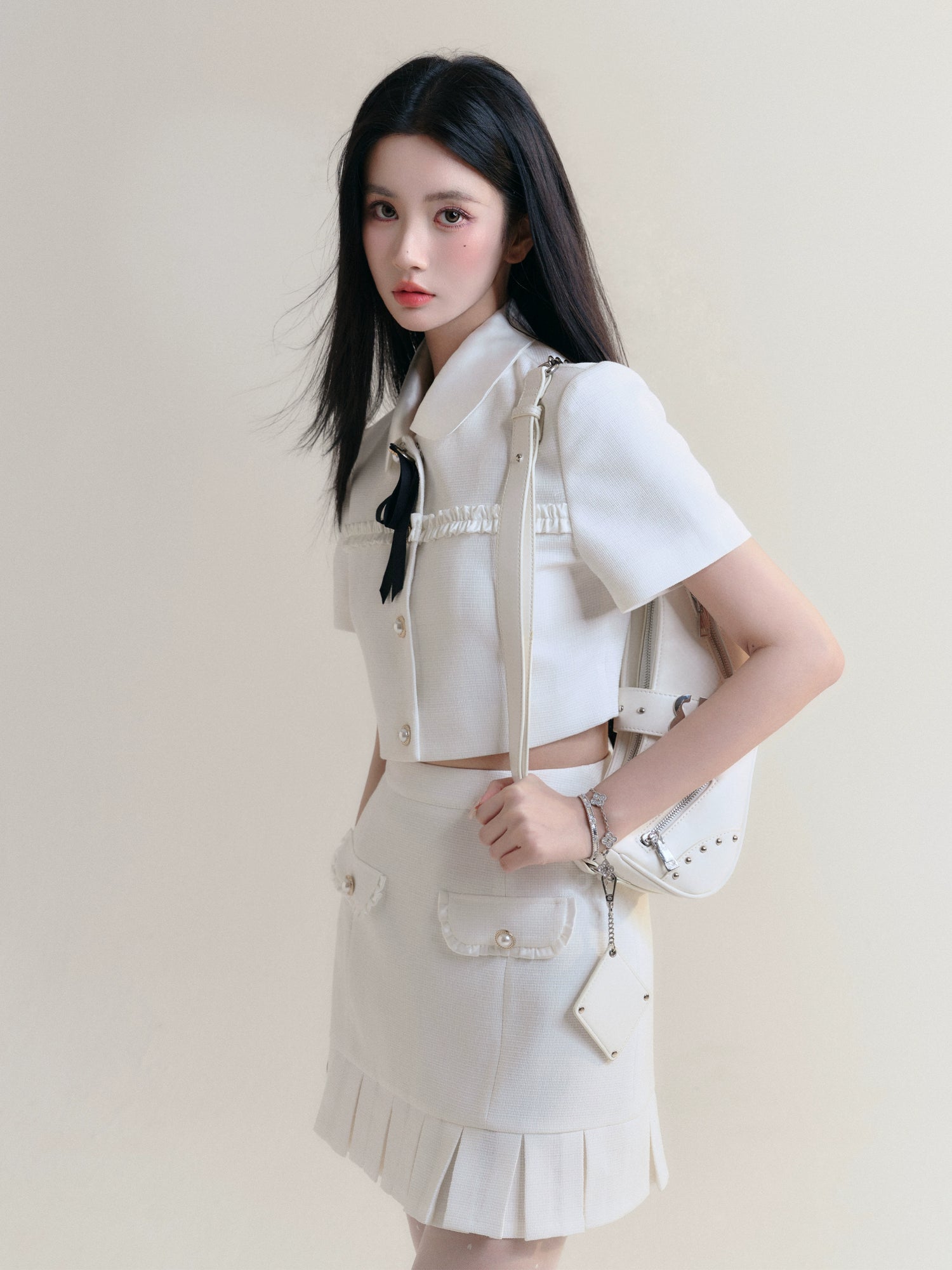 Ribbon Short Sleeve Cropped Jacket ＆ Pleated Frill Mini Skirt