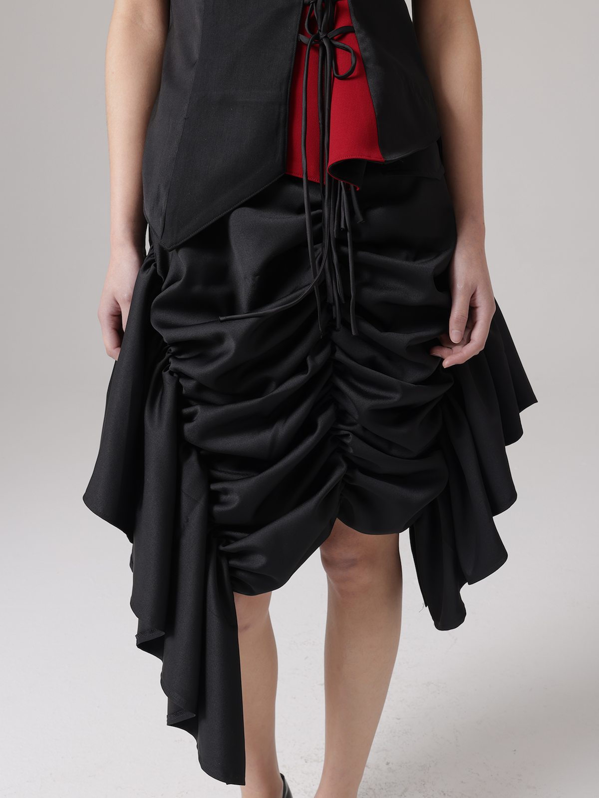 Special-shaped Design Pierrot Shirt ＆ Asymmetry Gather Skirt