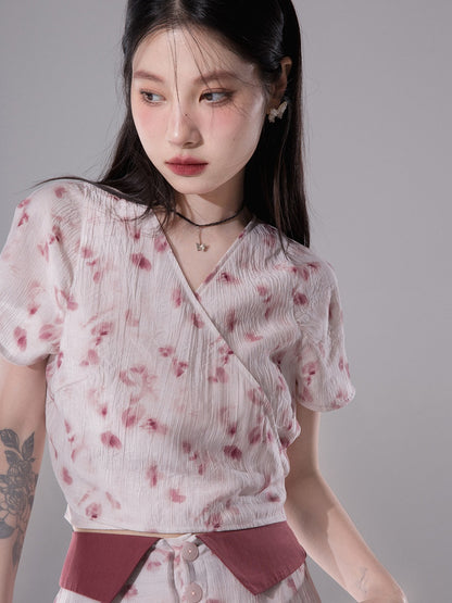 FloralPrint Cross Top 및 접힌 캐주얼 바지 설정