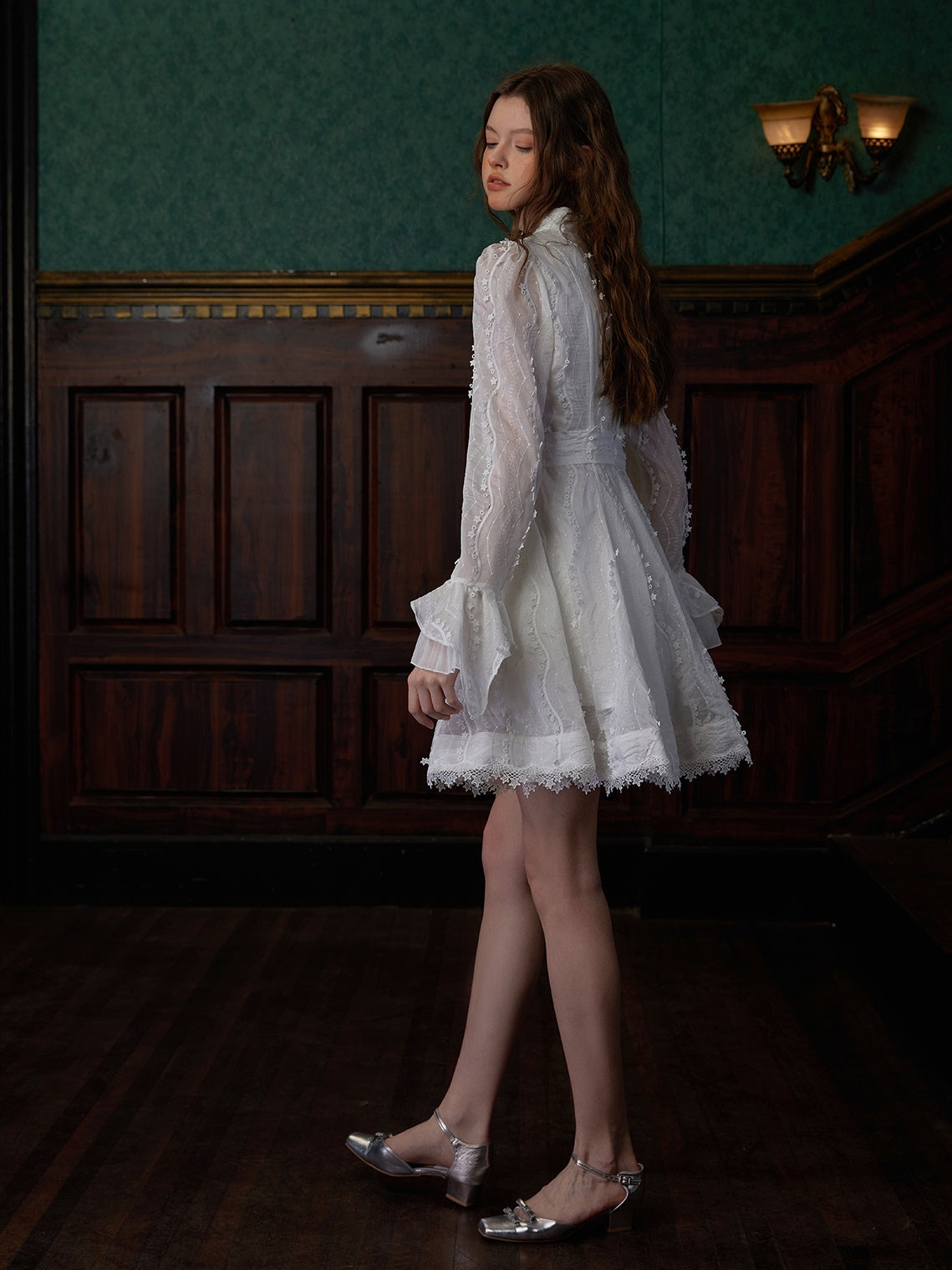 Waist Ribbon Long-sleeved Lace Dress