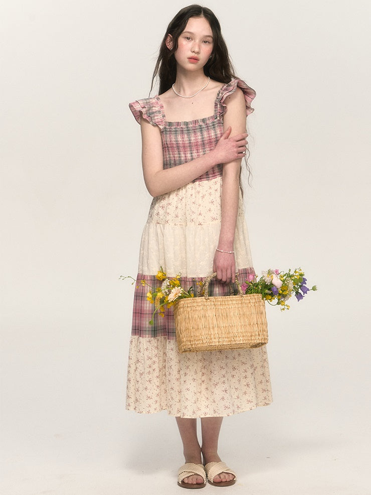 Retro Plaid Floral Lace Patchwork Small Flying Sleeves Dress Retro Plaid Floral Lace Patchwork Small Flying Sleeves Dress