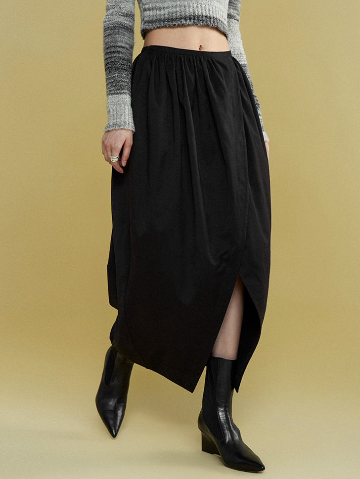 Curved Front Slit Irregular Skirt