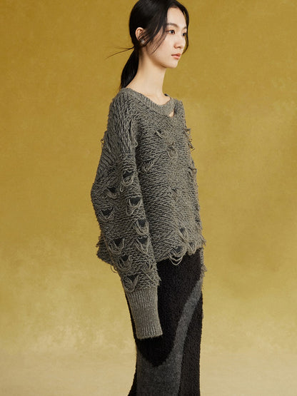 Contrasting Color Round Neck Loose Hole Sweater