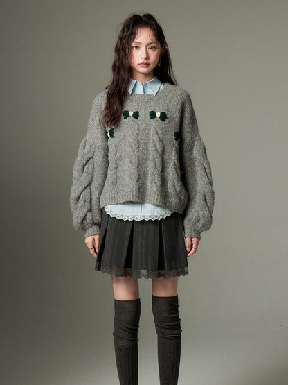 Round Neck Cable Bow Knitted Sweater