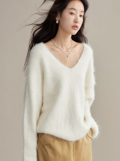 V-Neck Pullover Sweater &amp; Halter Neck Knitted Dress