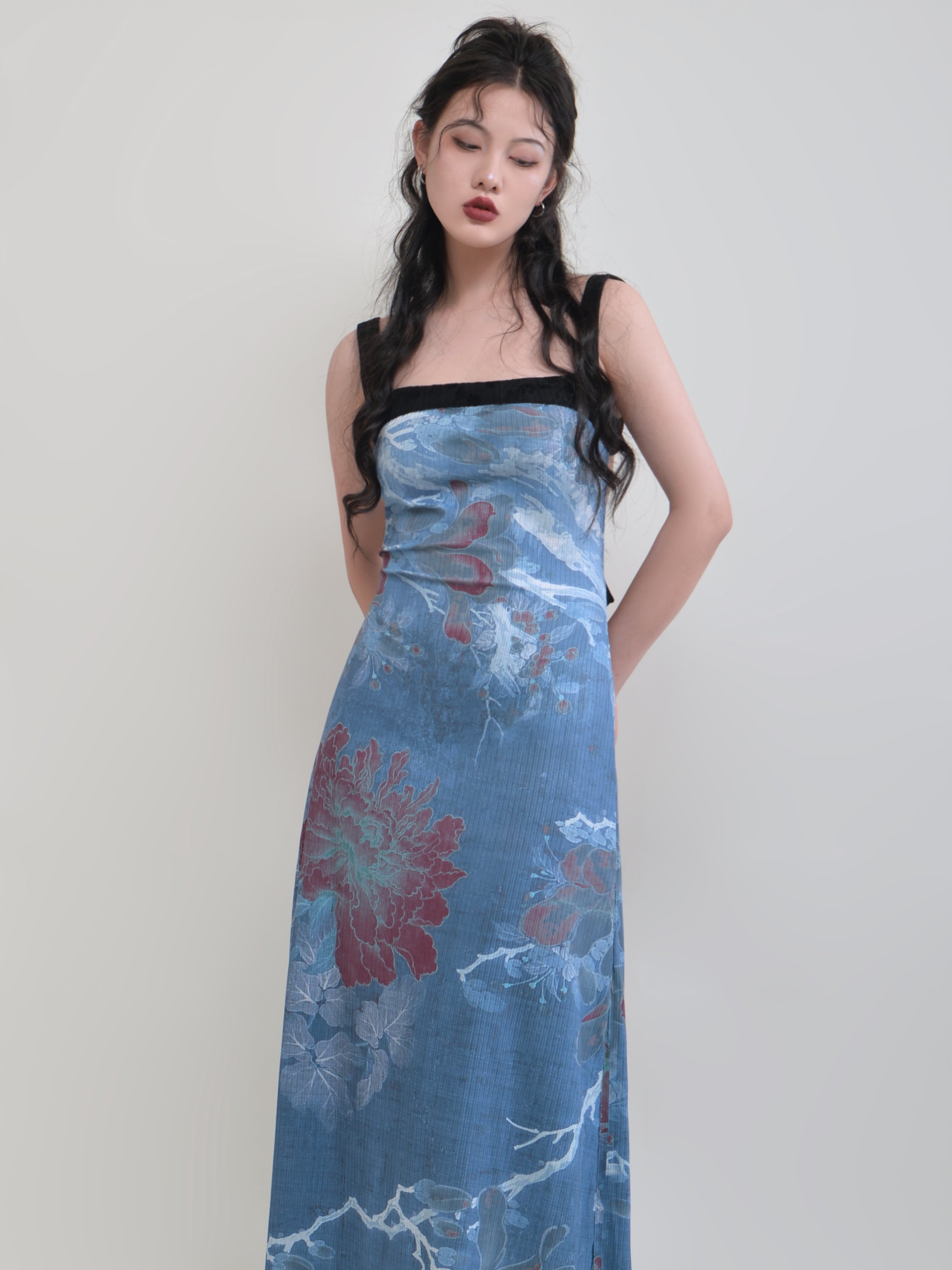 Chinese Style Printing Backless Bow Sleeveless Dress