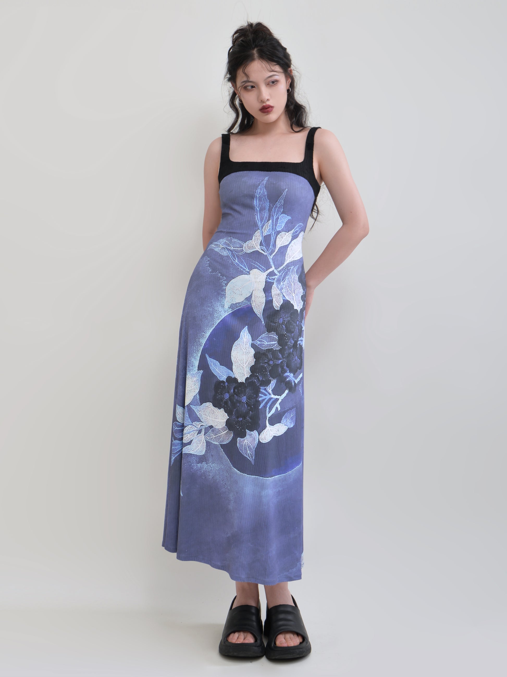 Chinese Style Printing Backless Bow Sleeveless Dress