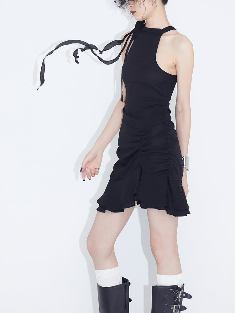 Asymmetrisches Falten -Chiffon -Kleid