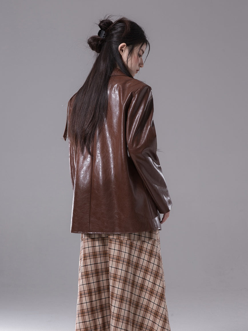 Loose Leather Jacket &amp; A-Line Skirt