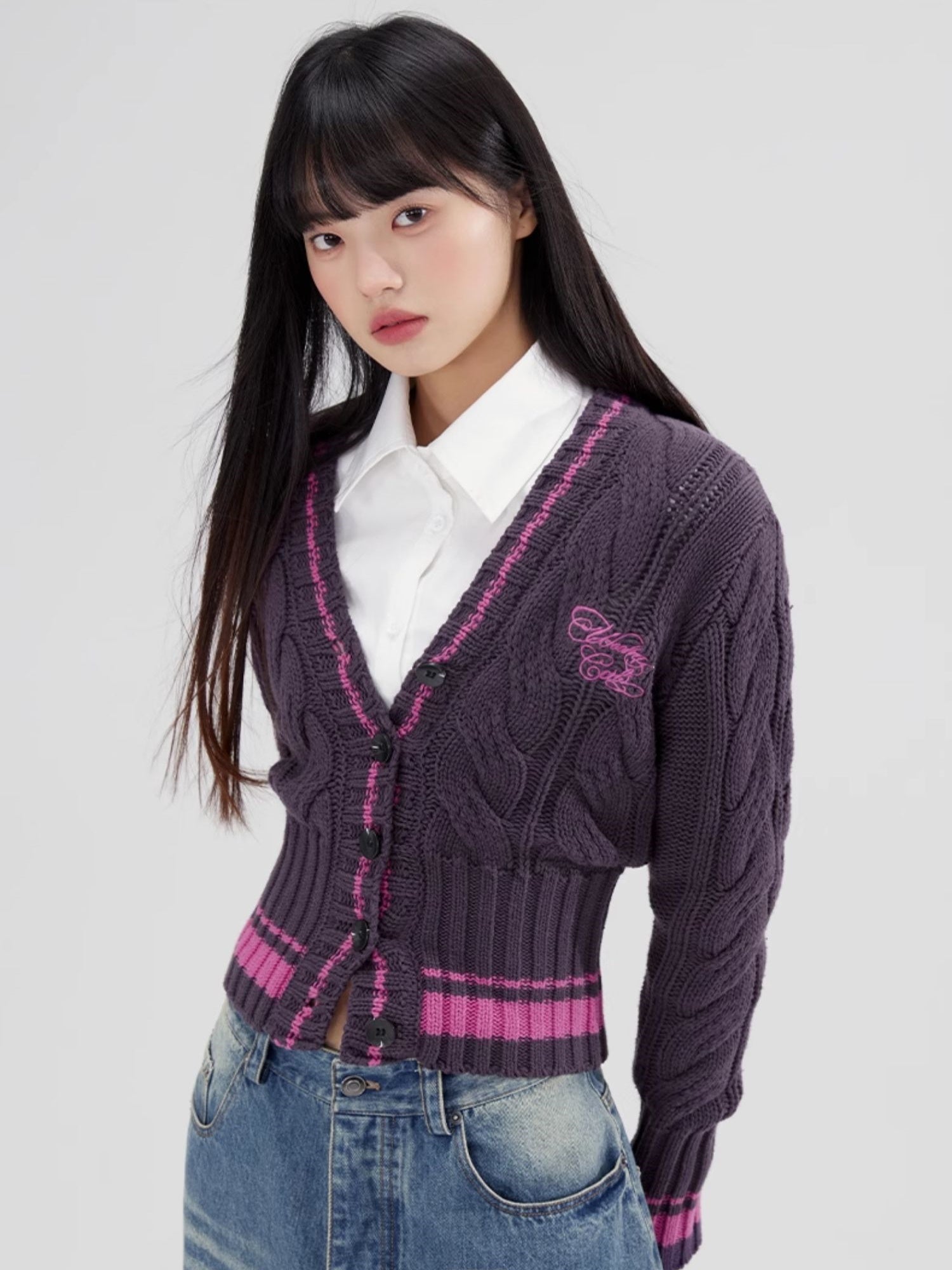 College Style Cable Knitted V-neck Short Cardigan