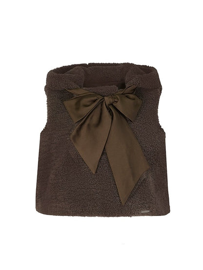 Boa Ribbon Warm Vest &amp; Pleated Skirt