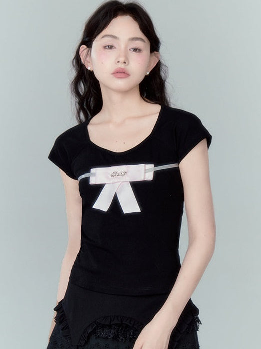 Ribbon Round Neck Slim T-Shirt