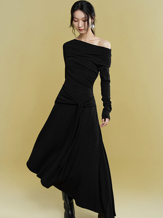 Loose Pleated Waist Ribbon Knit Dress