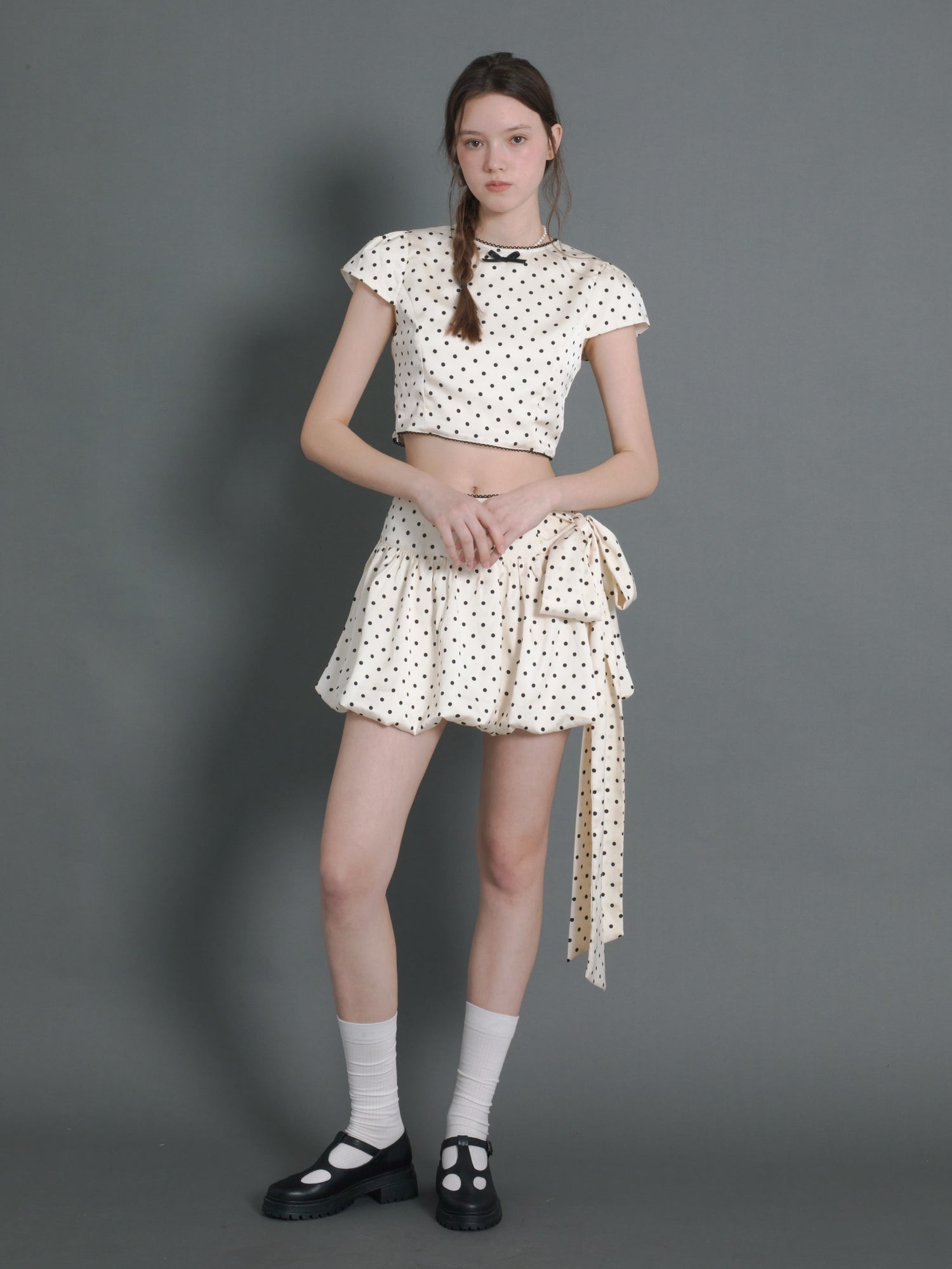 Polka Dot Short Sleeve Cropped Top ＆ Ribbon Bud Skirt