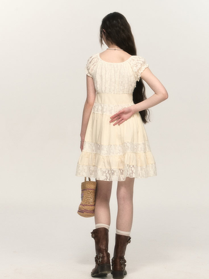 Retro Lace-up A-line Lace Tiered Puff Sleeve One-piece