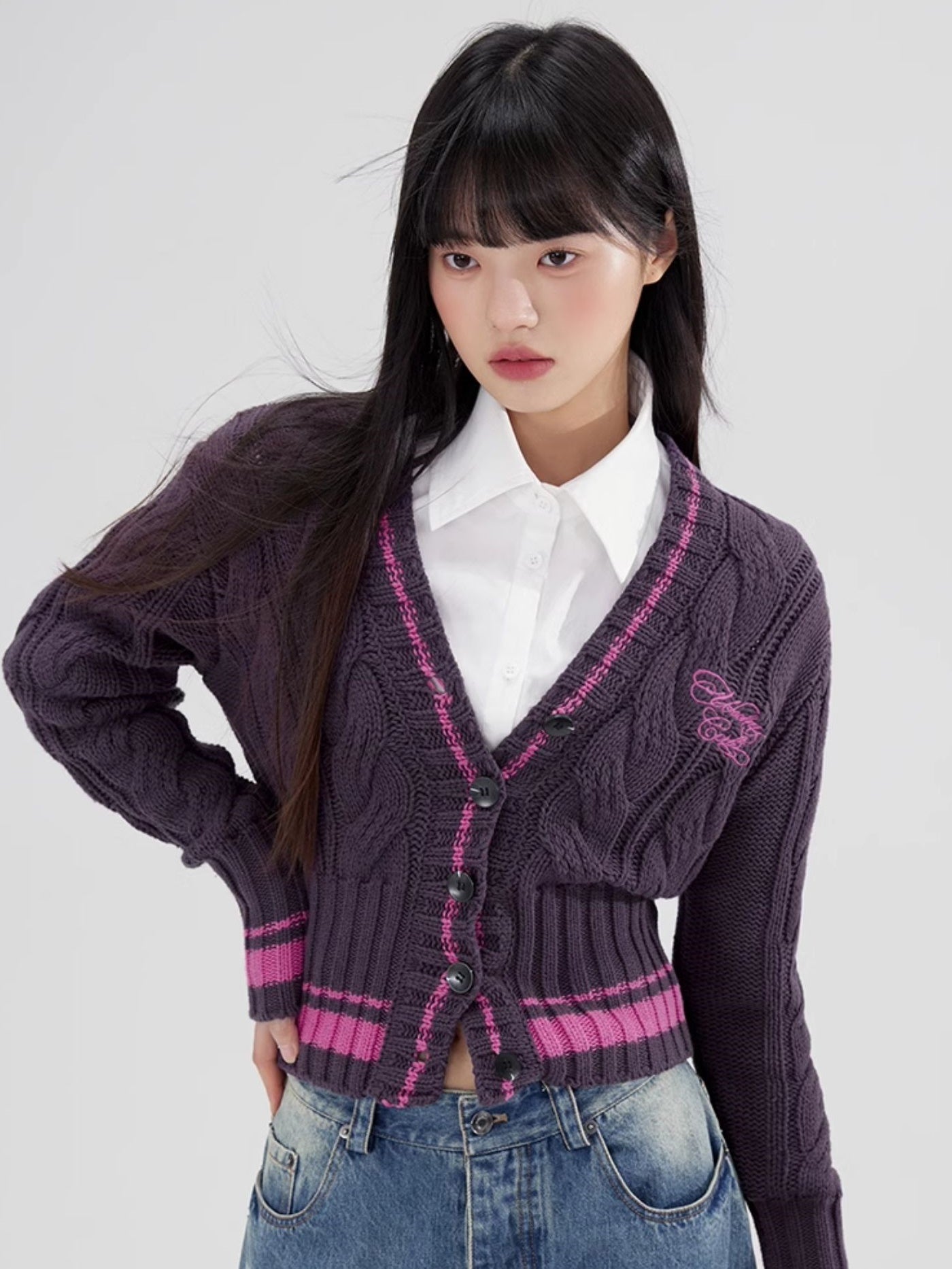 College Style Cable Knitted V-neck Short Cardigan