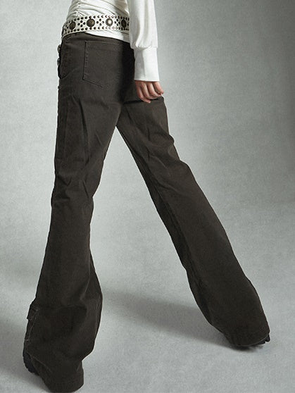 Pleated Slim Flared Pants