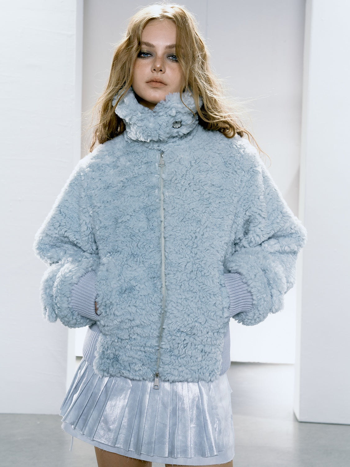 Flauschige weiche, warme Jacke