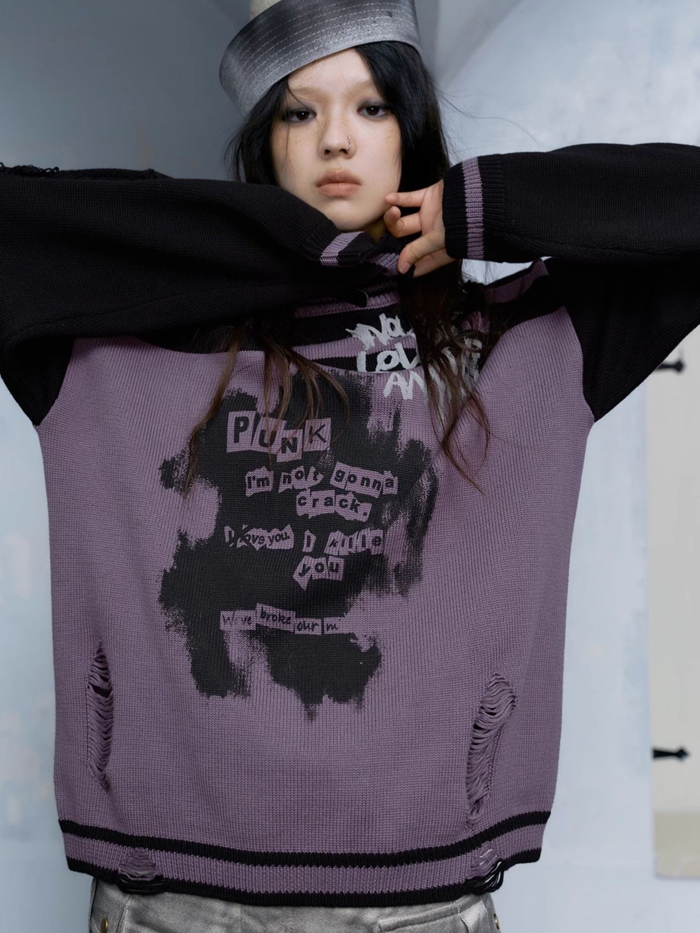 Border Hole Graffiti Sweater