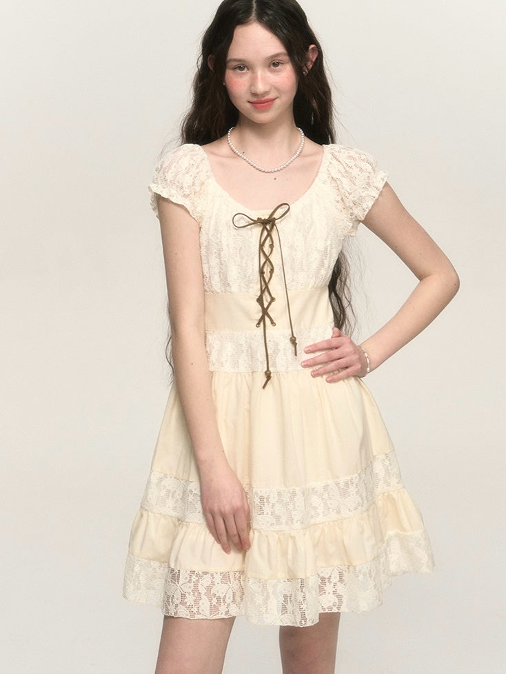 Retro Lace-up A-line Lace Tiered Puff Sleeve One-piece