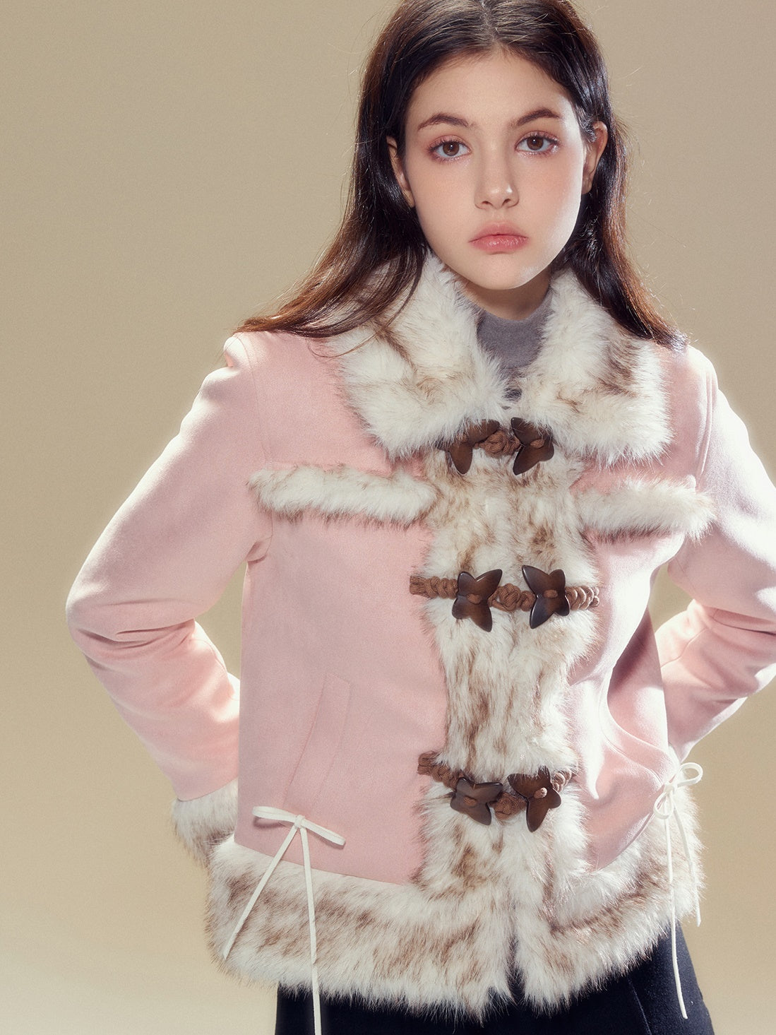 Suede Touch Butterfly Buckle Fur Plush Jacket &amp; Pleated Skirt