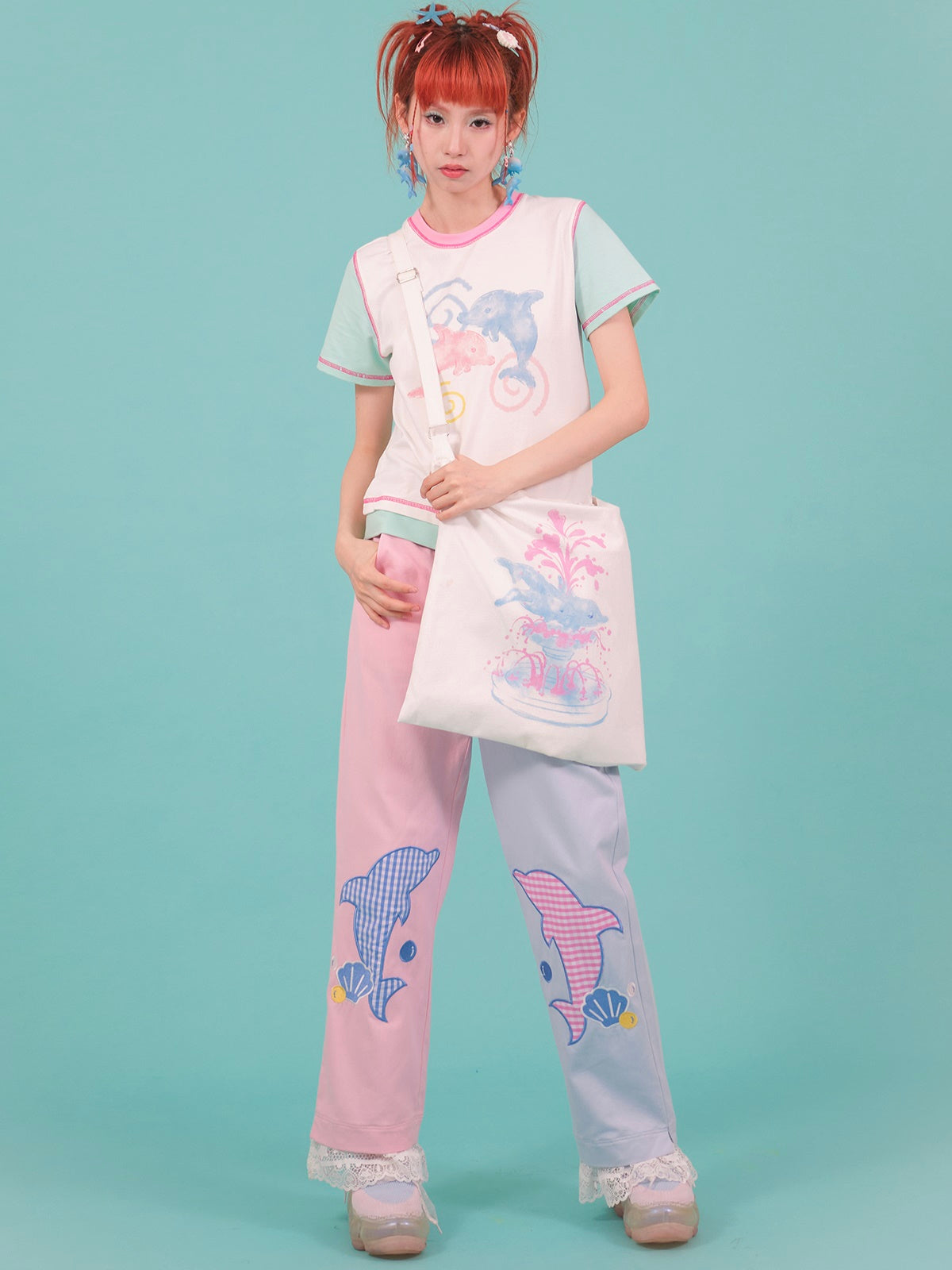 Contrast Color Dolphin Illustration Short T-shirt