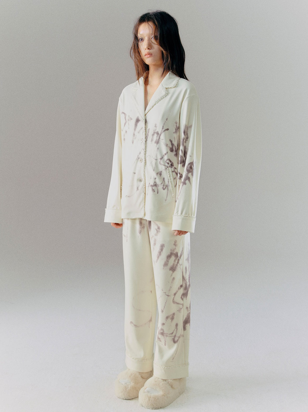 Velvet Warm Graffiti Print Pajamas