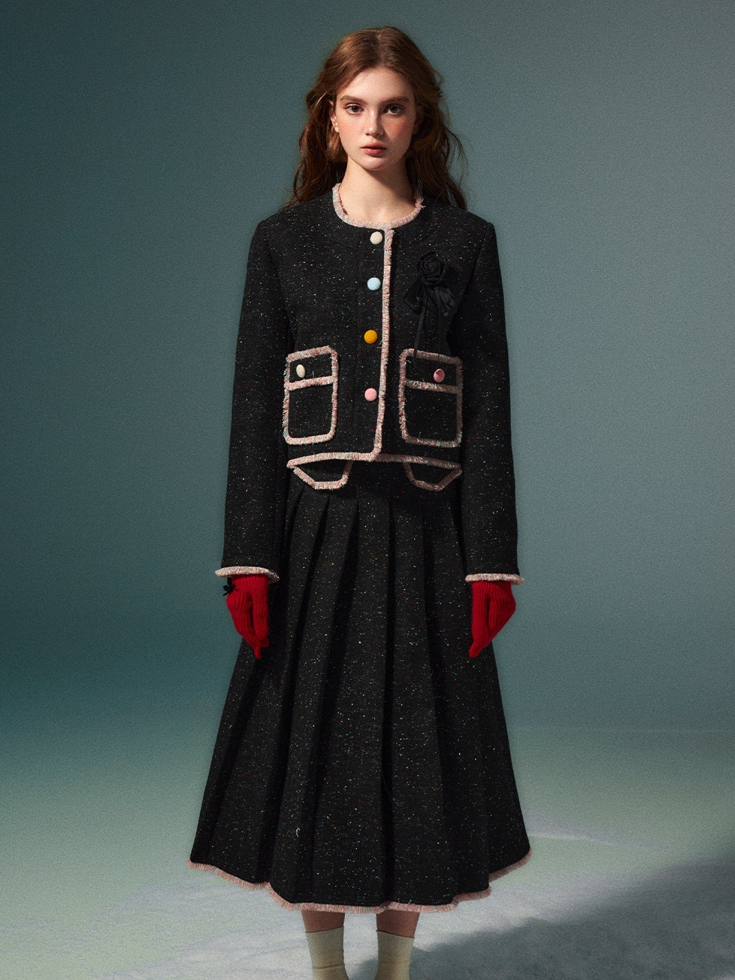 Camellia Contrast Button No Collar Jacket ＆ Pleated Long Skirt