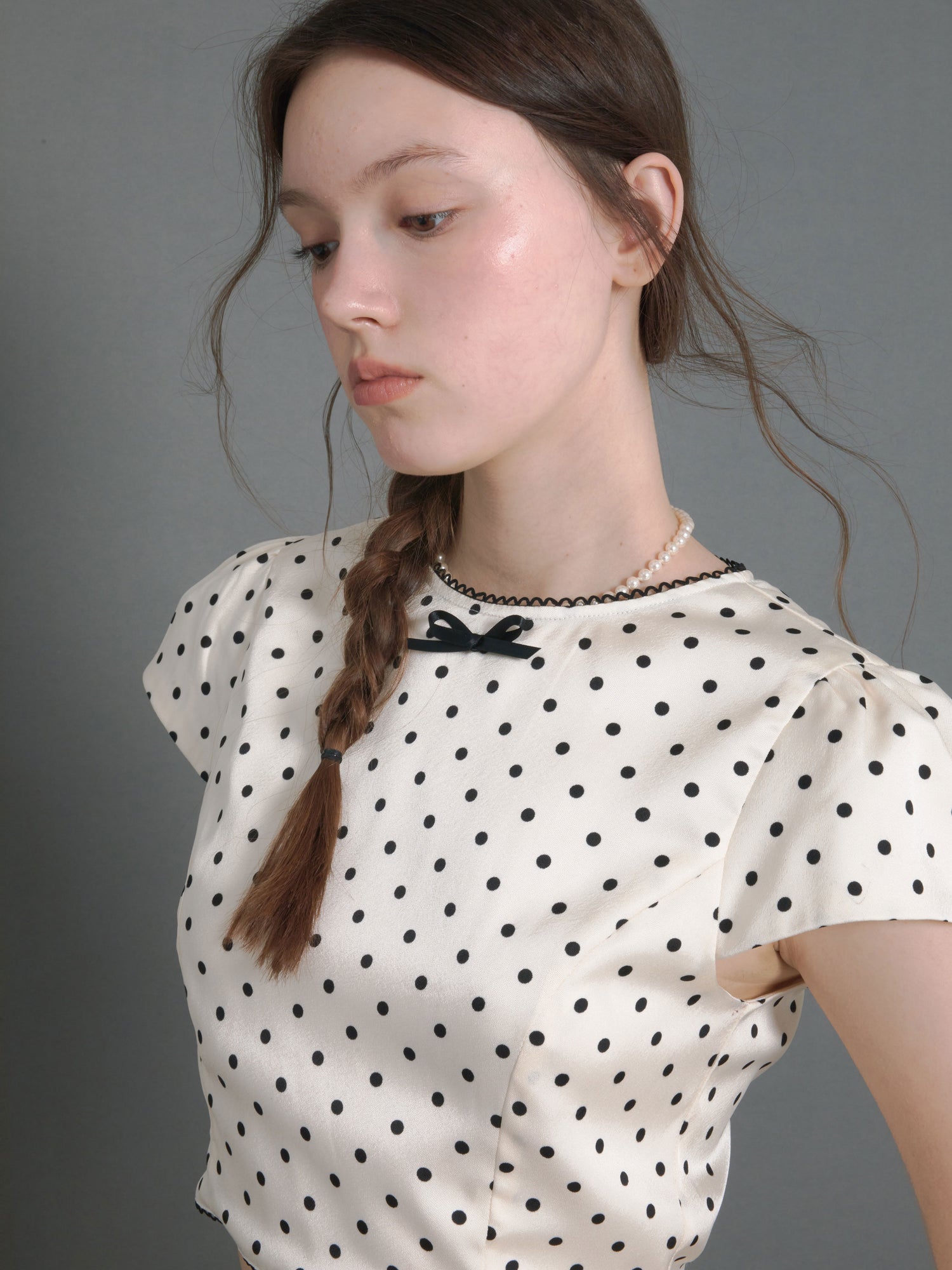 Polka Dot Short Sleeve Cropped Top ＆ Ribbon Bud Skirt