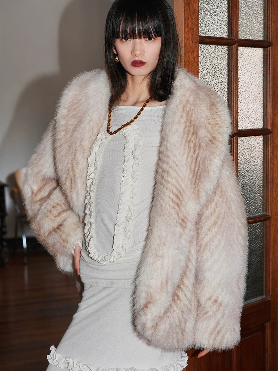 Plush Loose Niche Design Lapel Fur Jacket