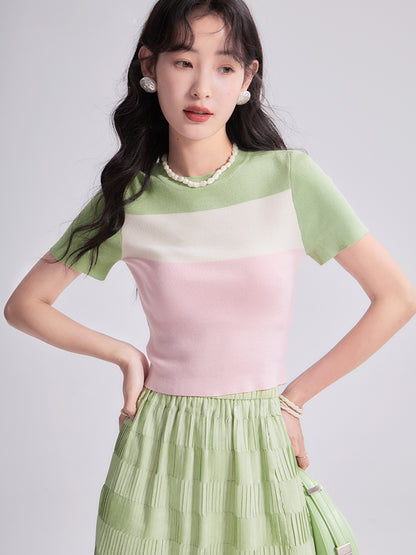 Contrast Border Short-sleeved Knitted Top