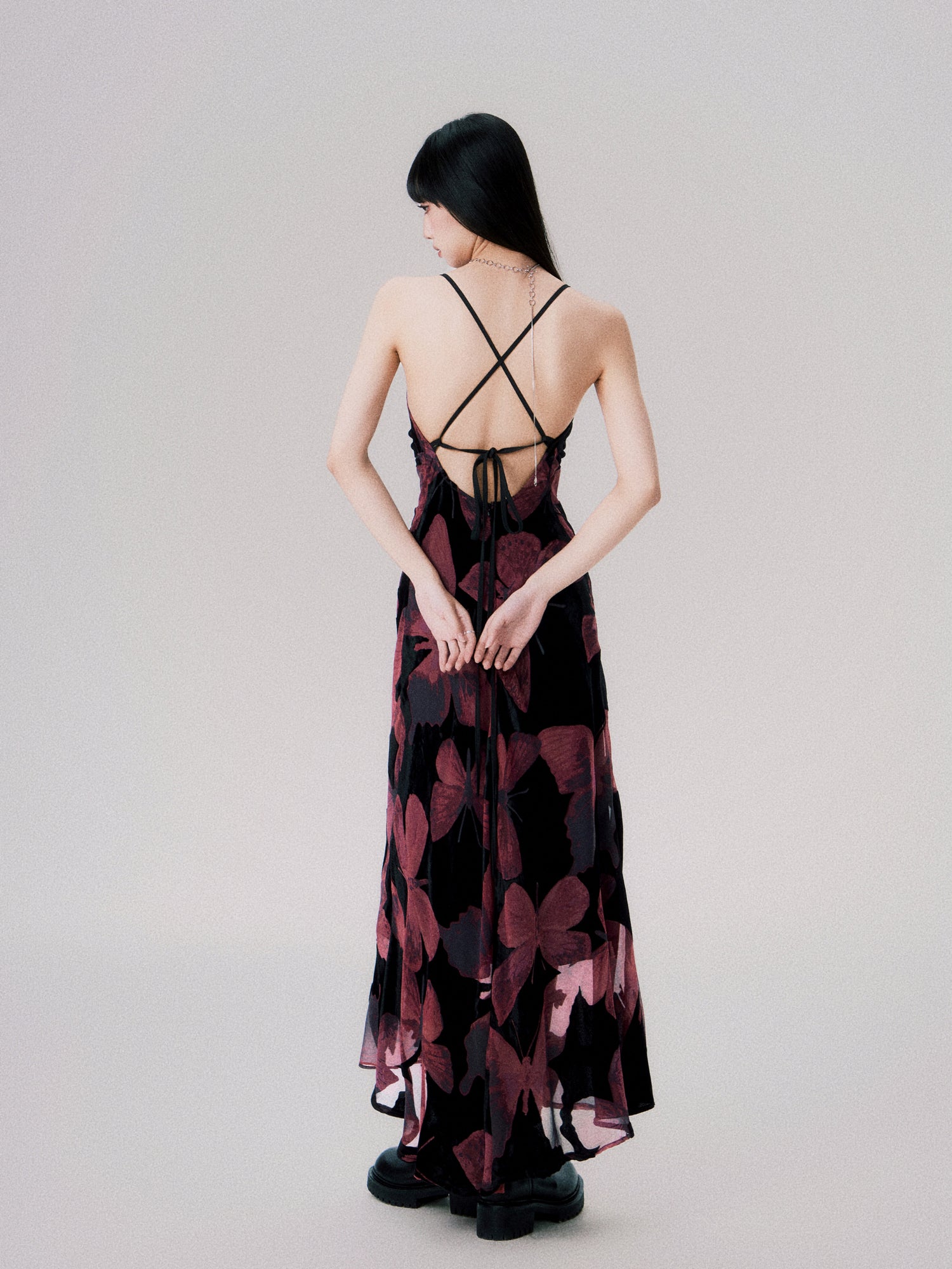 Velvet Butterfly Swing Collar Backless Strap Dress