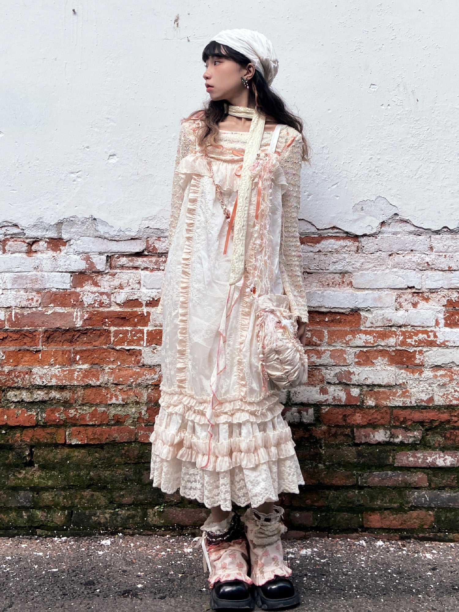 Loose Retro Pleated Lace Embroidered Dress