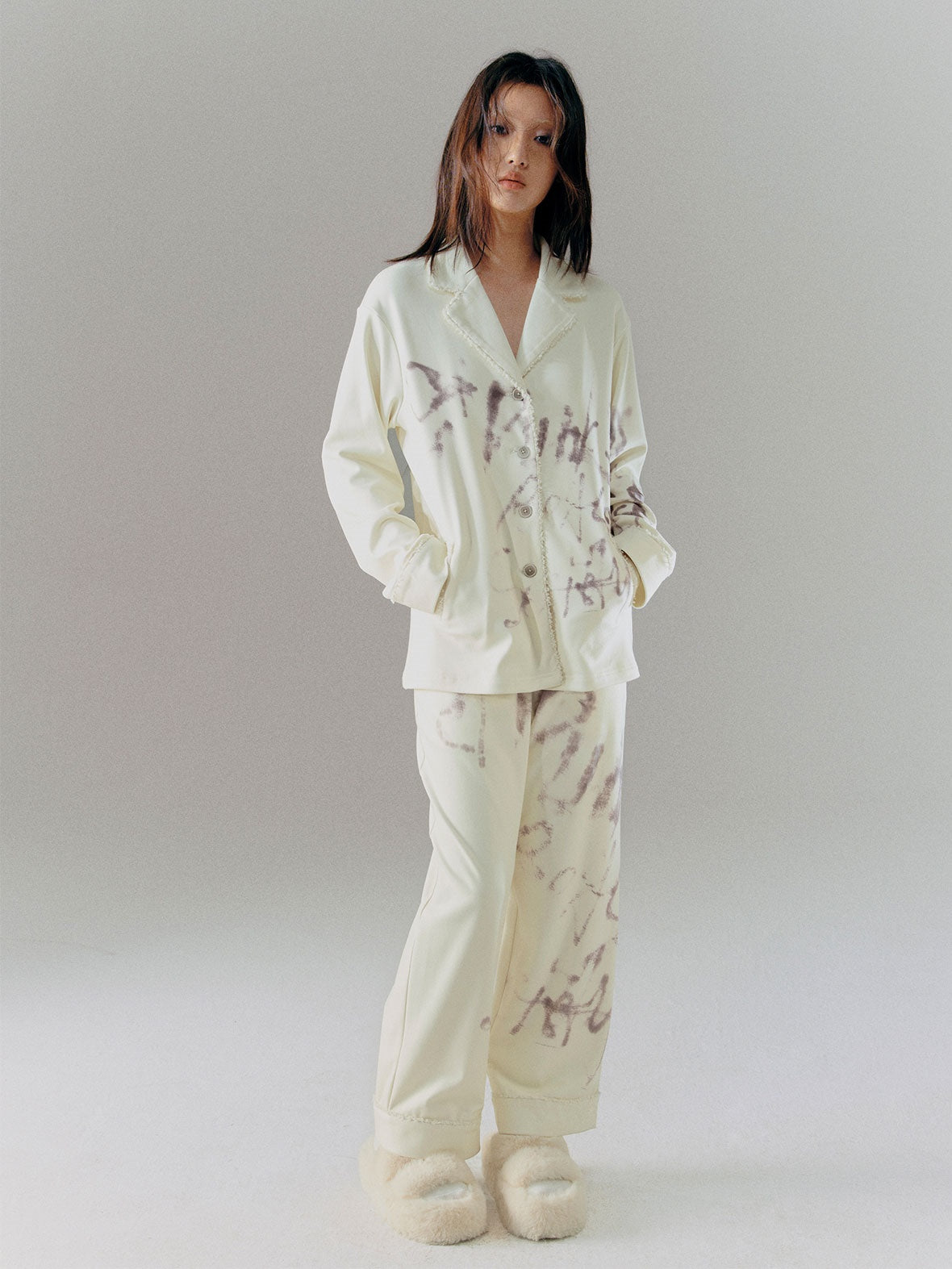 Velvet Warm Graffiti Print Pajamas