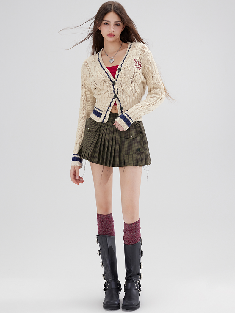 College Style Cable Knitted V-neck Short Cardigan