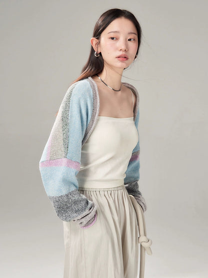 Border Curling Knitted Short Shawl Cardigan ＆ Sleeveless One-piece