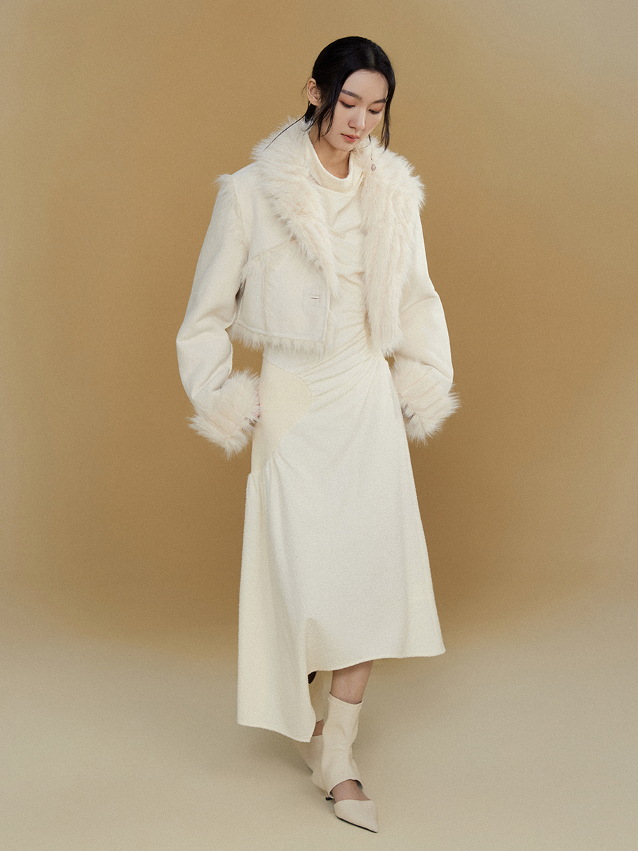 Short Fur-edged Coat