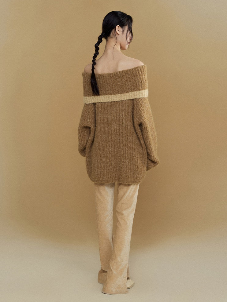 Large Lapel Contrasting Off-Shoulder Sweater