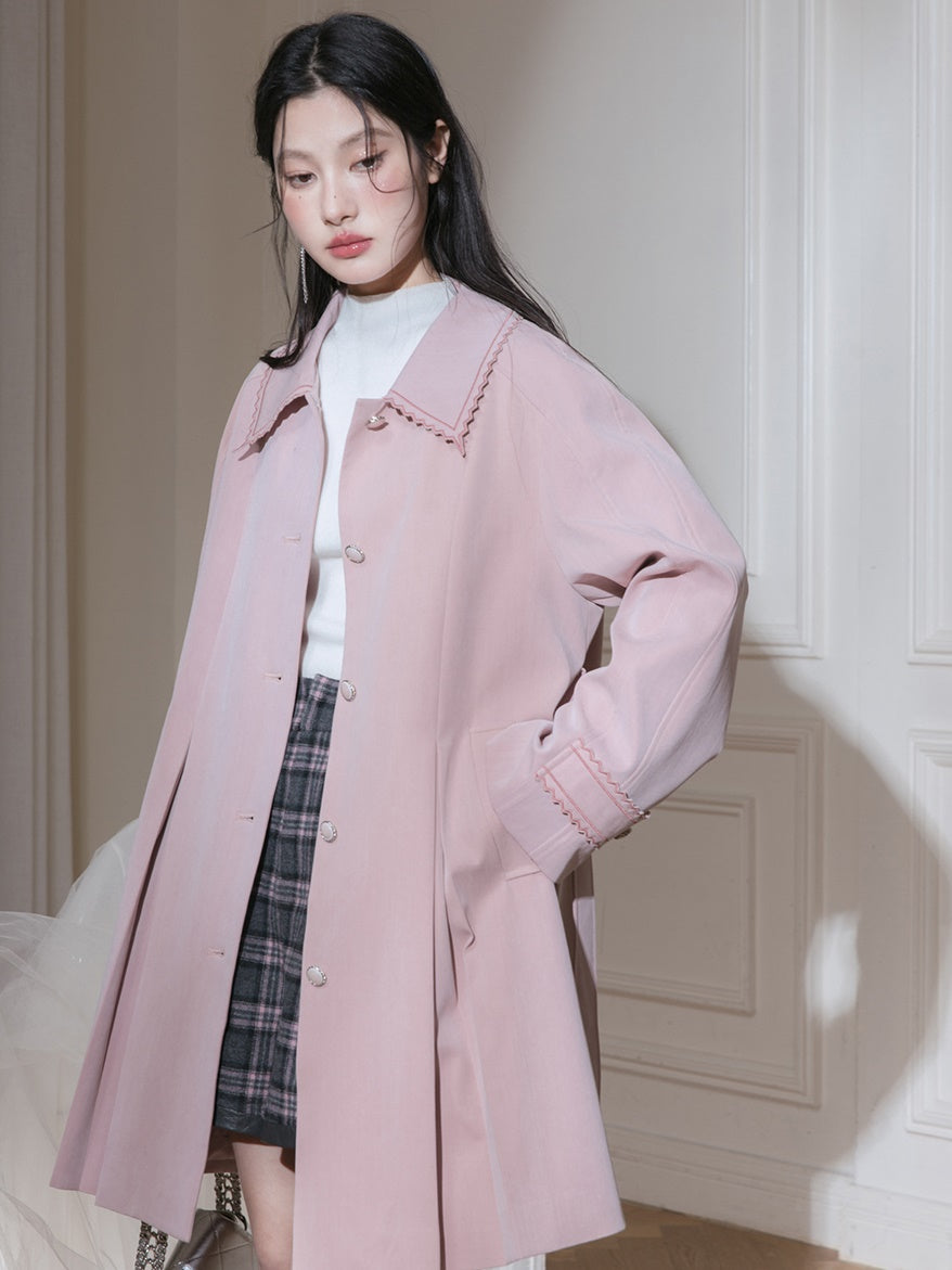 Contrasting Line Pleated A-shaped Coat