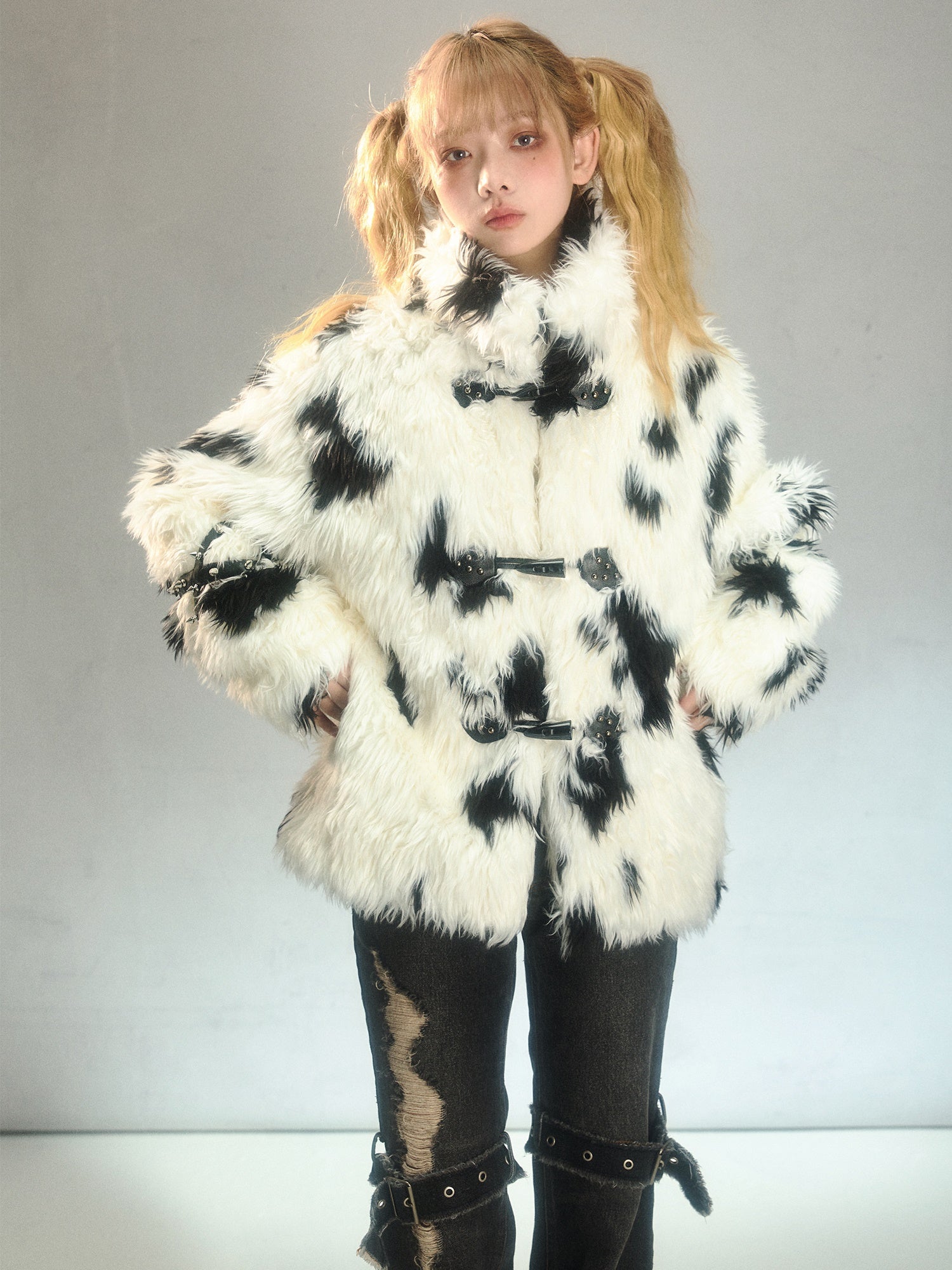 Rivet Eco-friendly Fur Furry Short Jacket