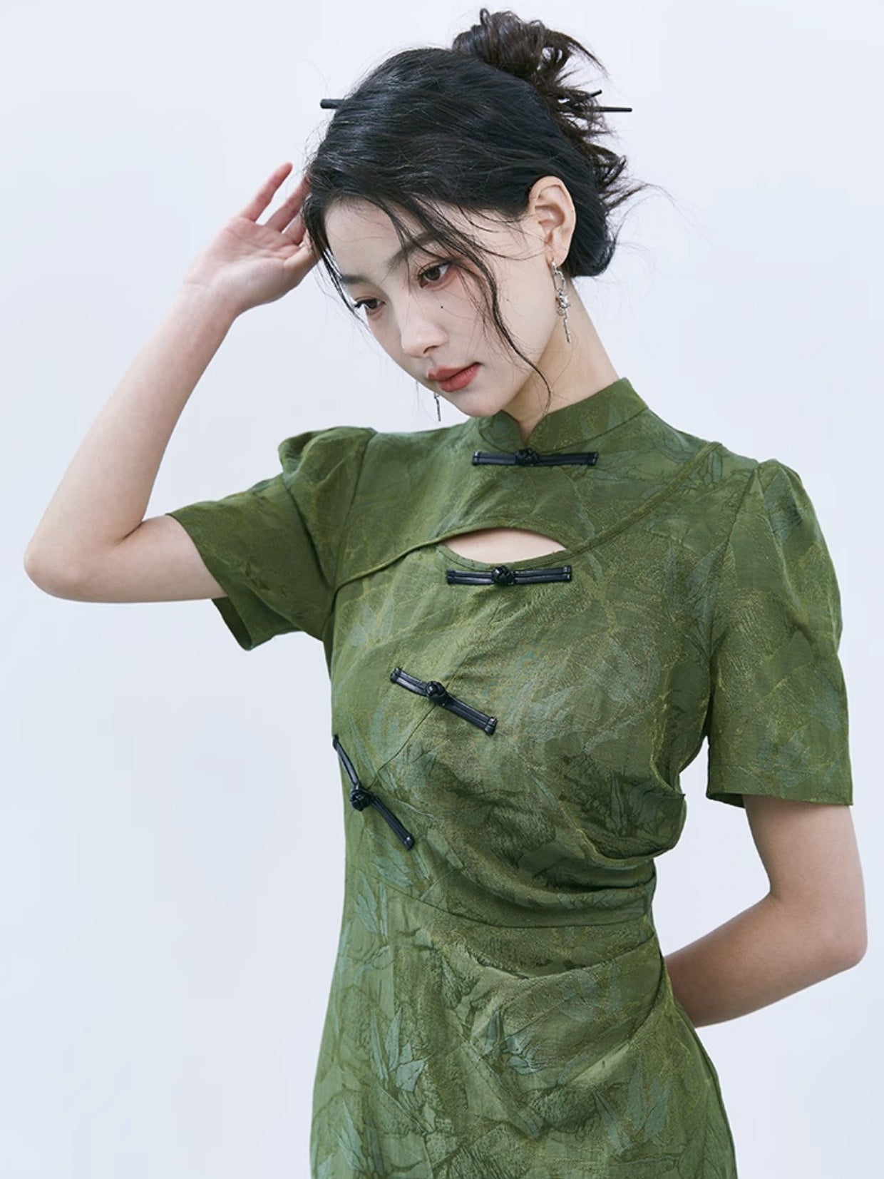 Chinese Style Hollow Bamboo Leaf Short Sleeve Dress