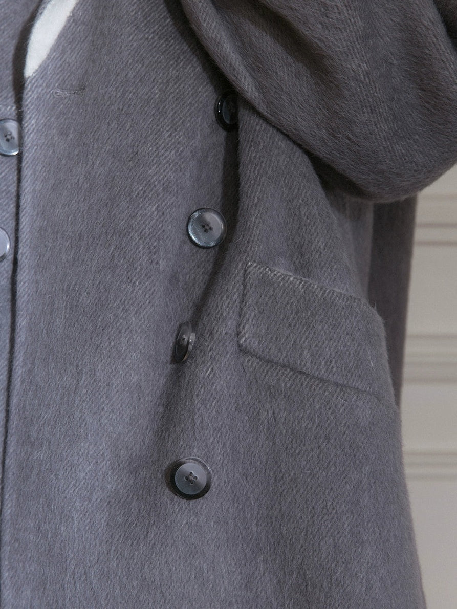 Manteau long en laine à double poitrine