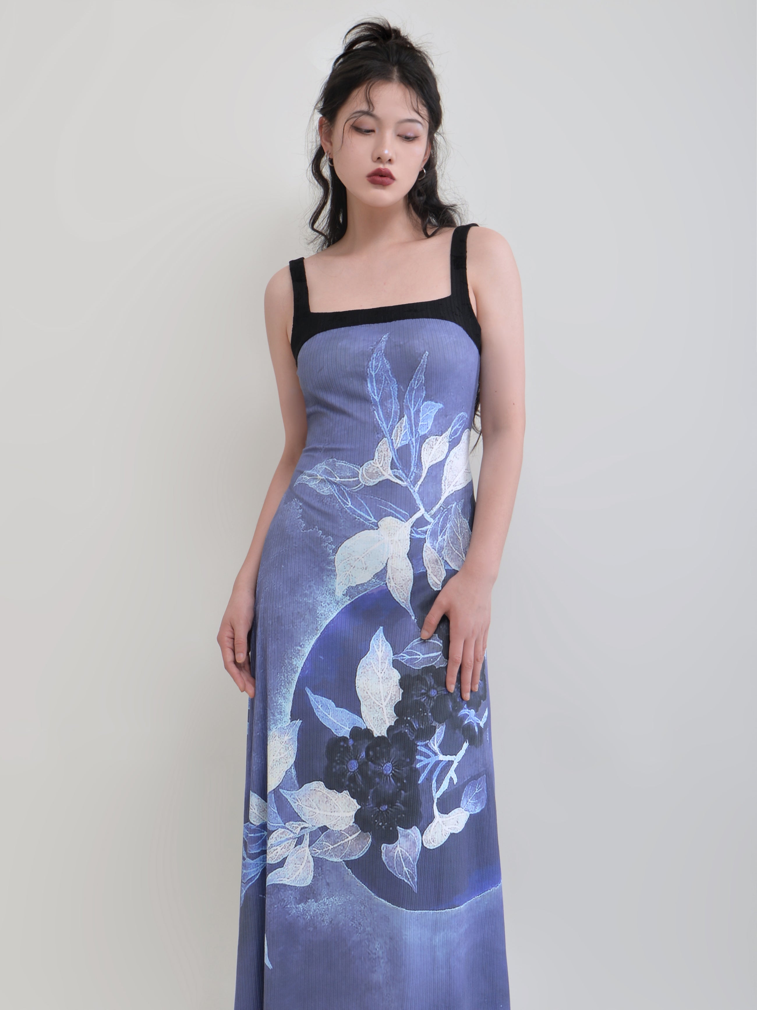 Chinese Style Printing Backless Bow Sleeveless Dress