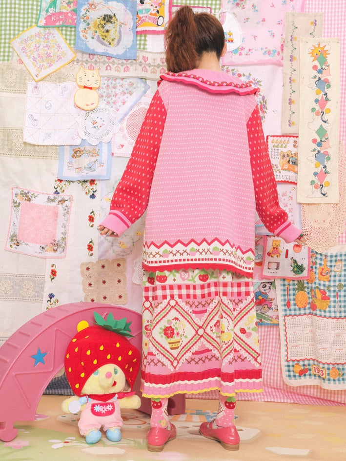 Large Lapel Cat Strawberry Jacquard Pullover Sweater