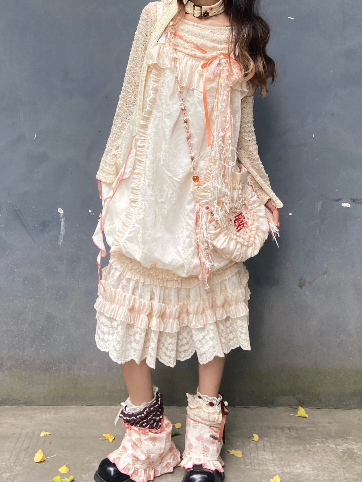 Loose Retro Pleated Lace Embroidered Dress