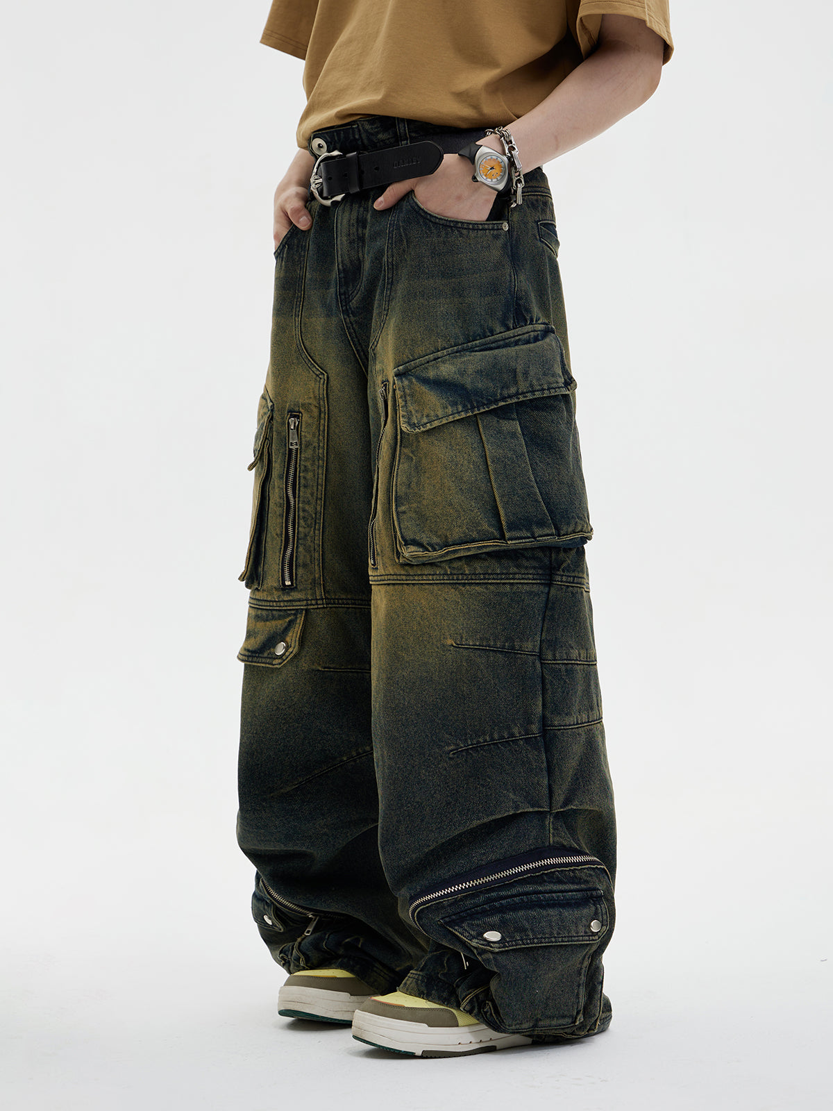 Distressed Multi-pocket Loose Wide-leg Cargo Jeans