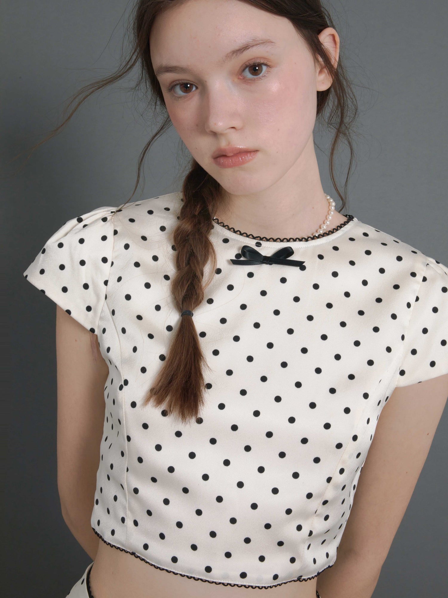 Polka Dot Short Sleeve Cropped Top ＆ Ribbon Bud Skirt