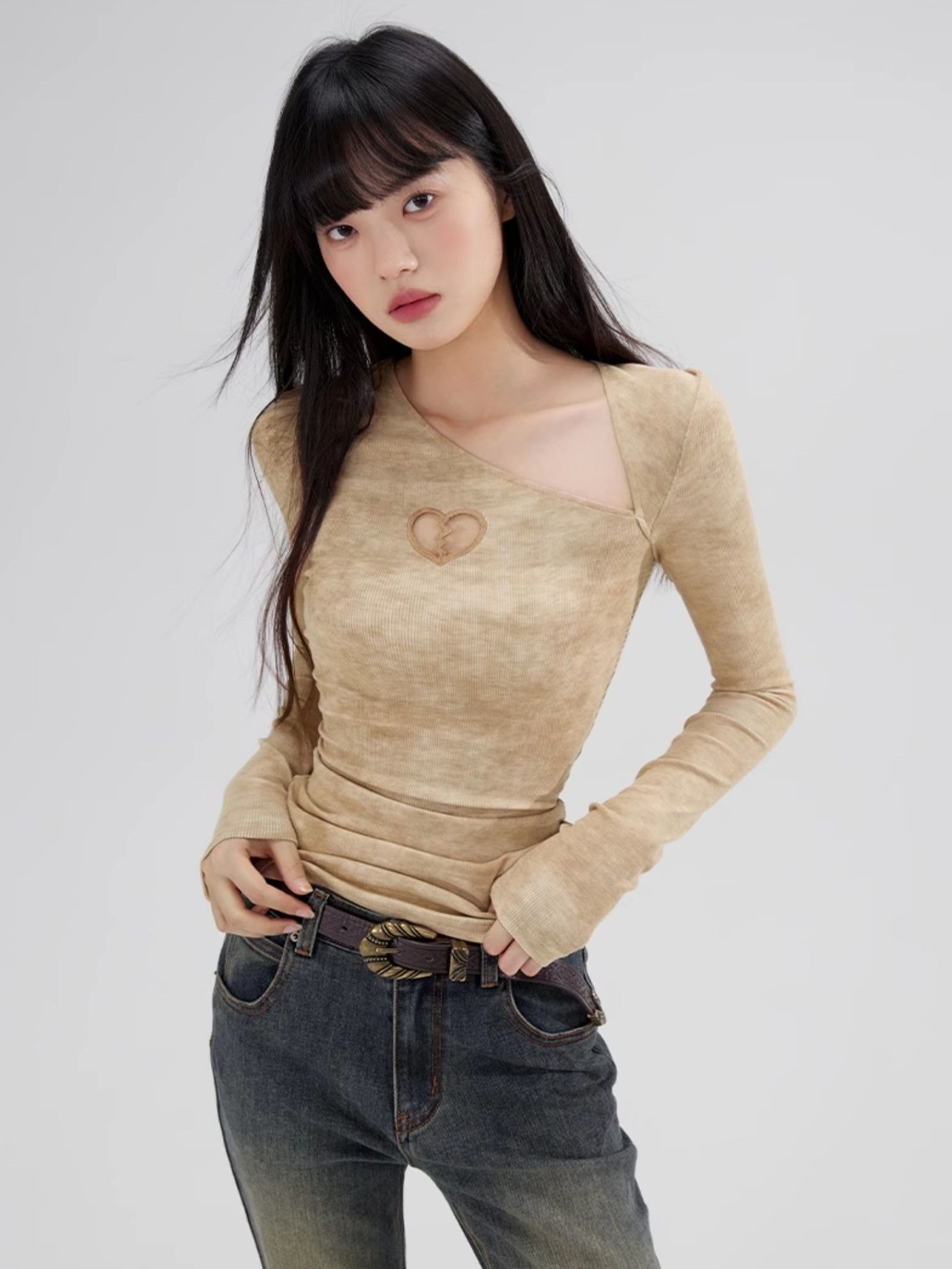 Hollow Love Slanted Shoulder Tight Long-sleeved T-shirt